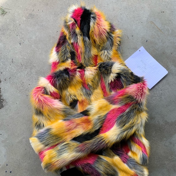 Spirithoods Monarch Crop ♥️ - Picture 11 of 15